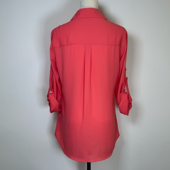 Express “The Portofino Shirt” V-Neck Button Front Lightweight Womens Size Small - Picture 8 of 10